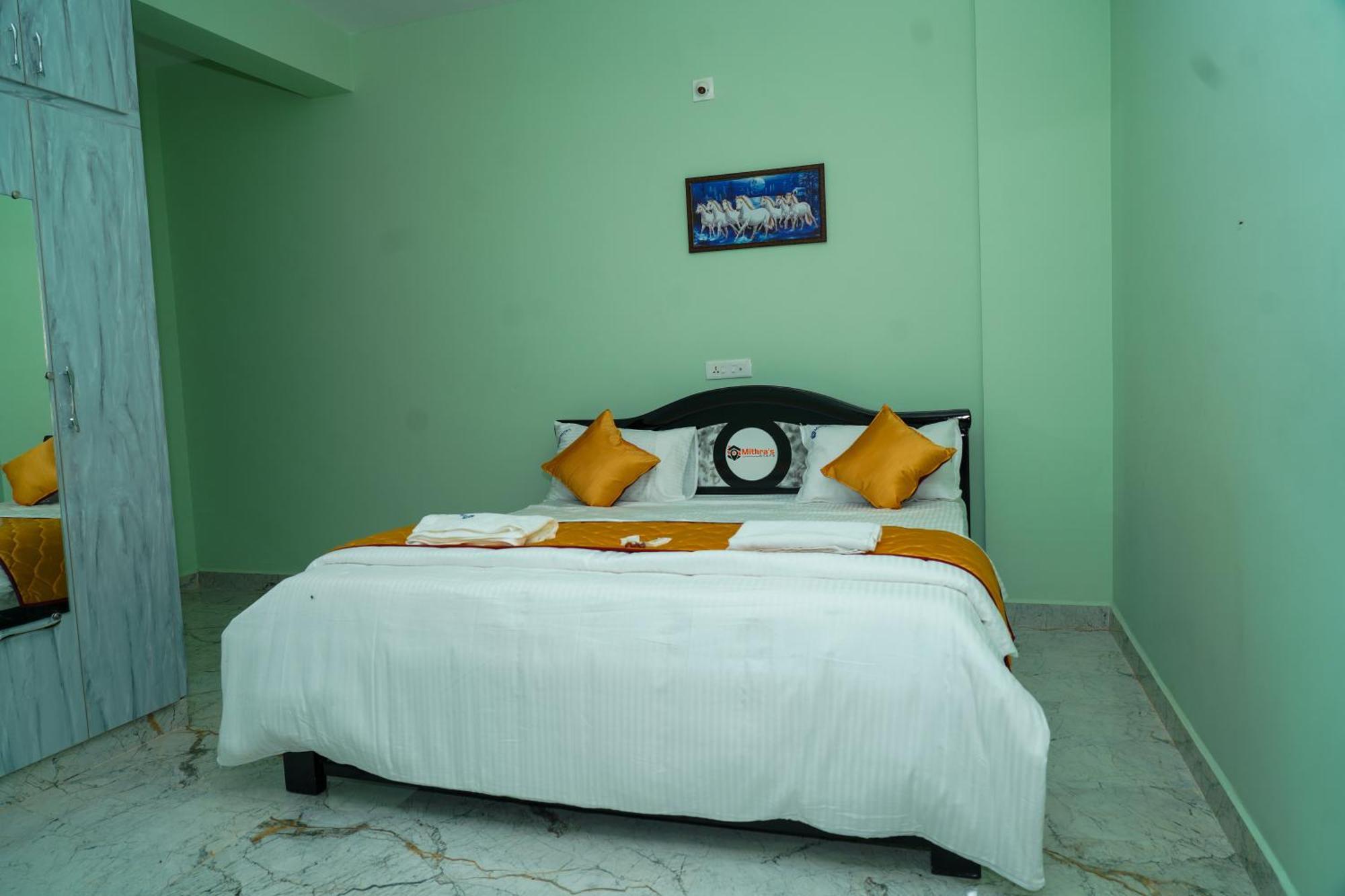 Mithra'S Homestay Near Padmavathi Ammavari Temple Tirupati Luaran gambar