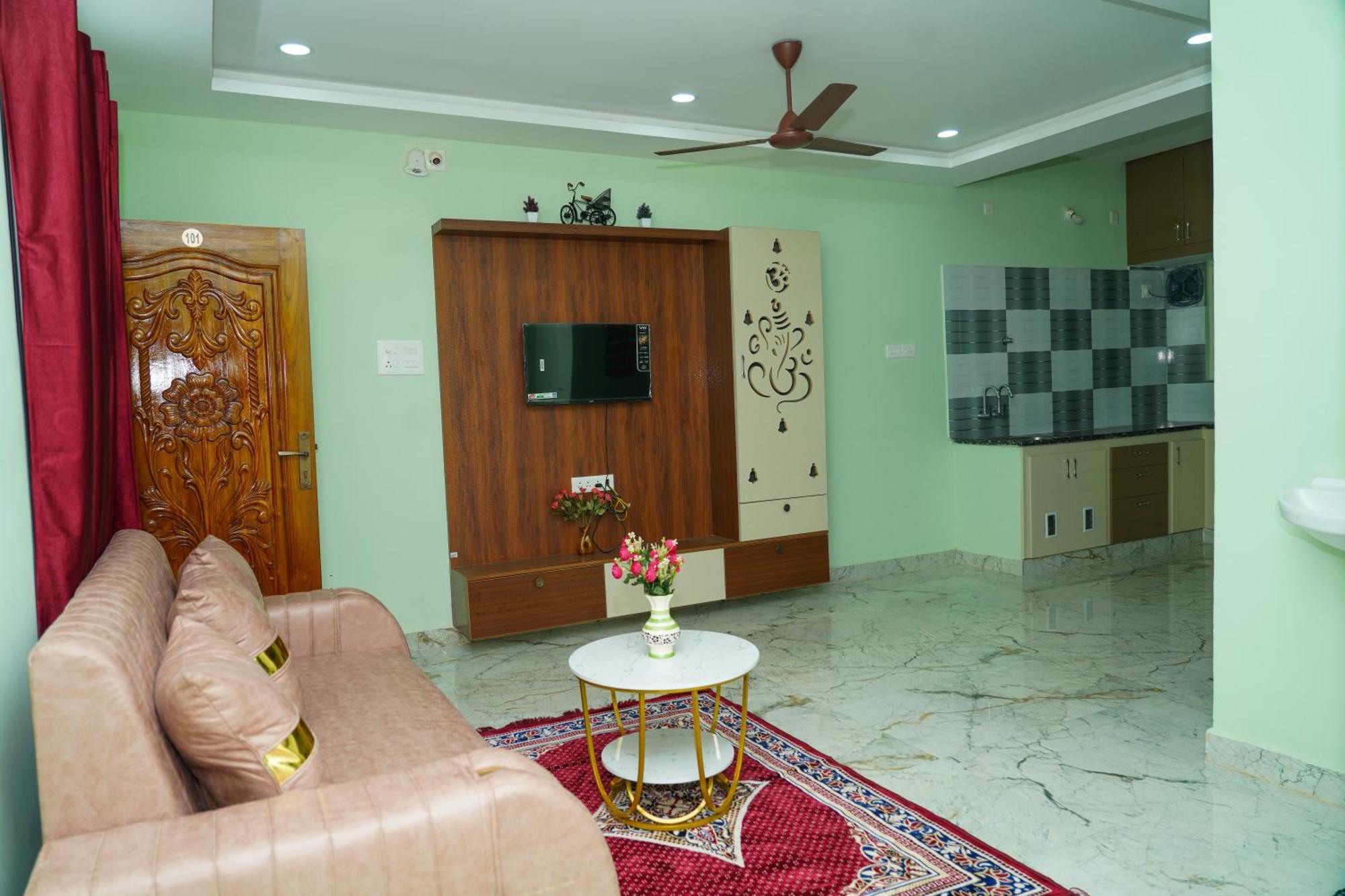 Mithra'S Homestay Near Padmavathi Ammavari Temple Tirupati Luaran gambar